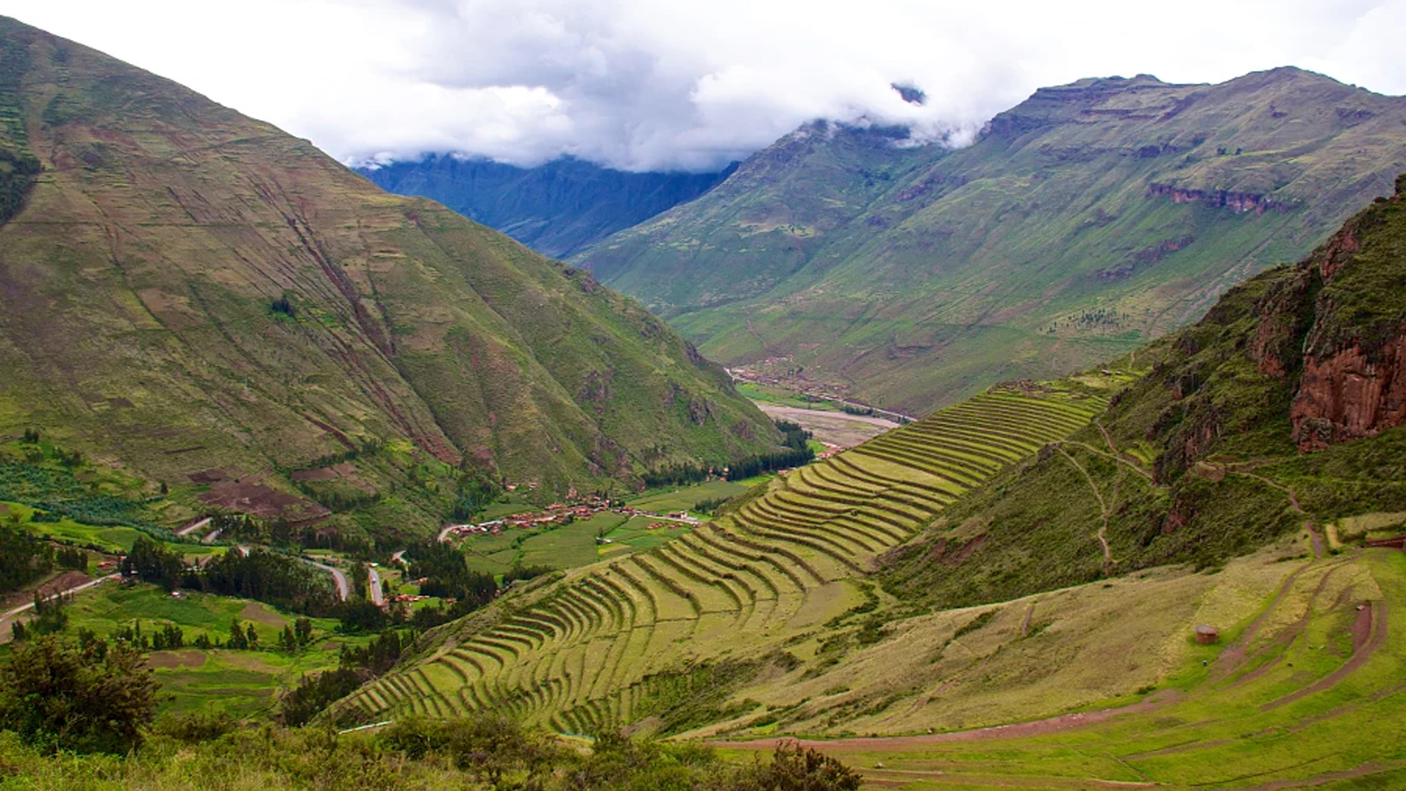 machu picchu tren cusco peru tours valle sagrado salkantay trek